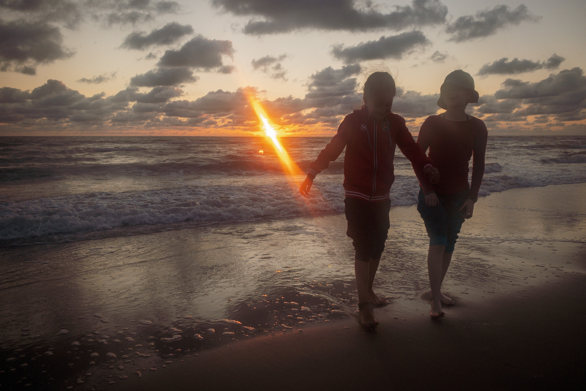 Yfke en Loes aan zee